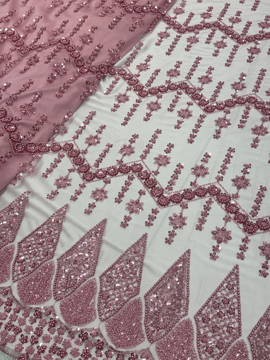 DIAMOND LATTICE NET BEADSWORK FABRIC PINK